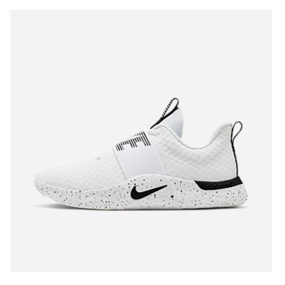 Nike In-Season TR9 Sneakers size 9.5